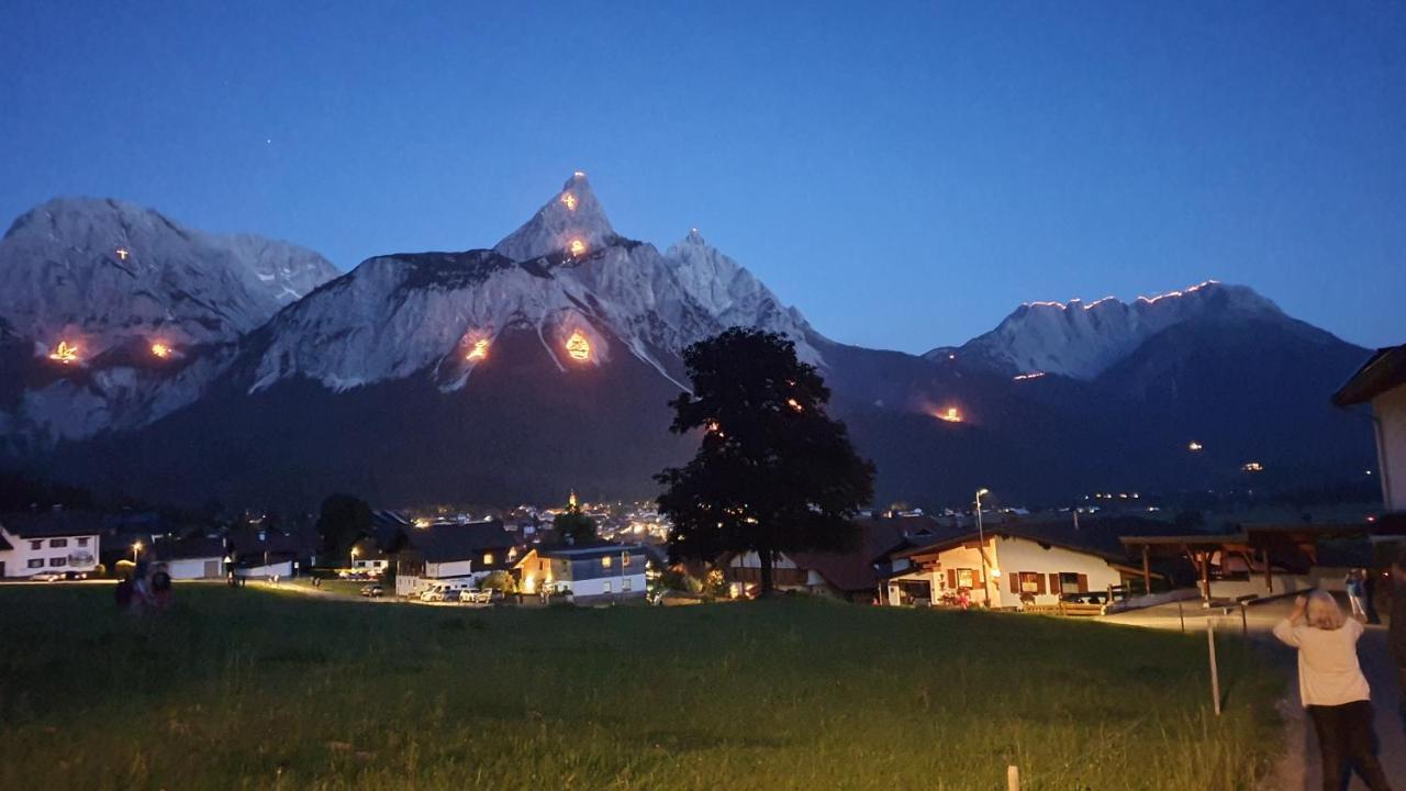 Chalet Panorama Tirol Höfen Eksteriør billede